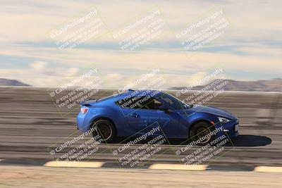 media/Jan-04-2026-SCCA SD (Sun) [[defc442887]]/4-Novice Group/Session 2 Bowl Speed Pans/